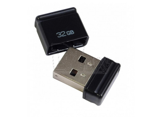 USB Flash 32Gb Qumo Nano черная